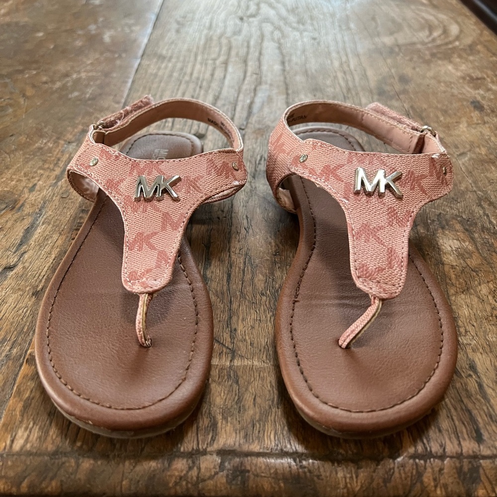 Michael Kors T Strap Sandals Little Girl Size 1 EUC Spring Summer Girly Pink